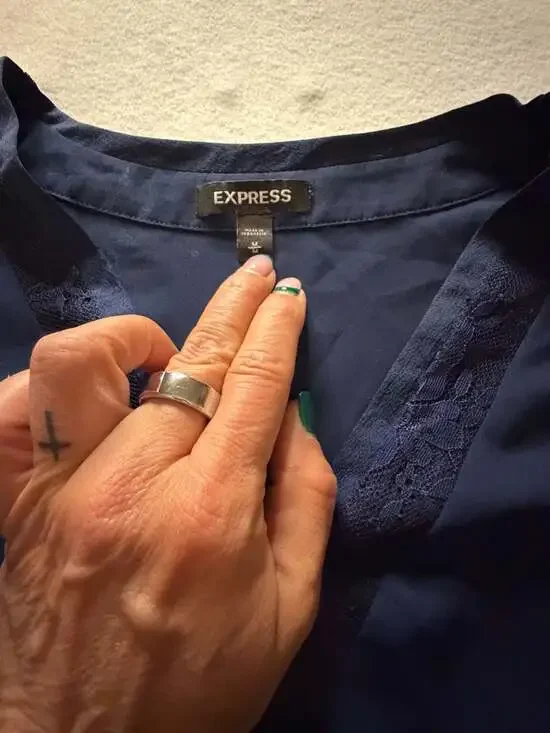 Express - Picture 5 of 6